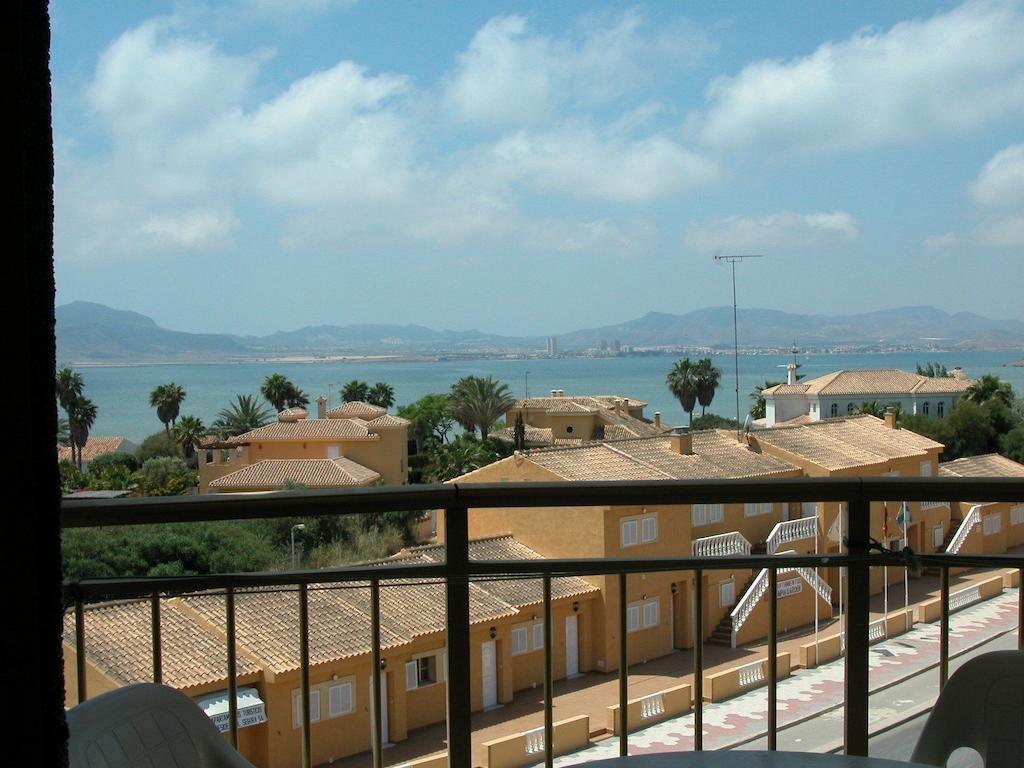 Apartamentos Olympia Center La Manga del Mar Menor Oda fotoğraf