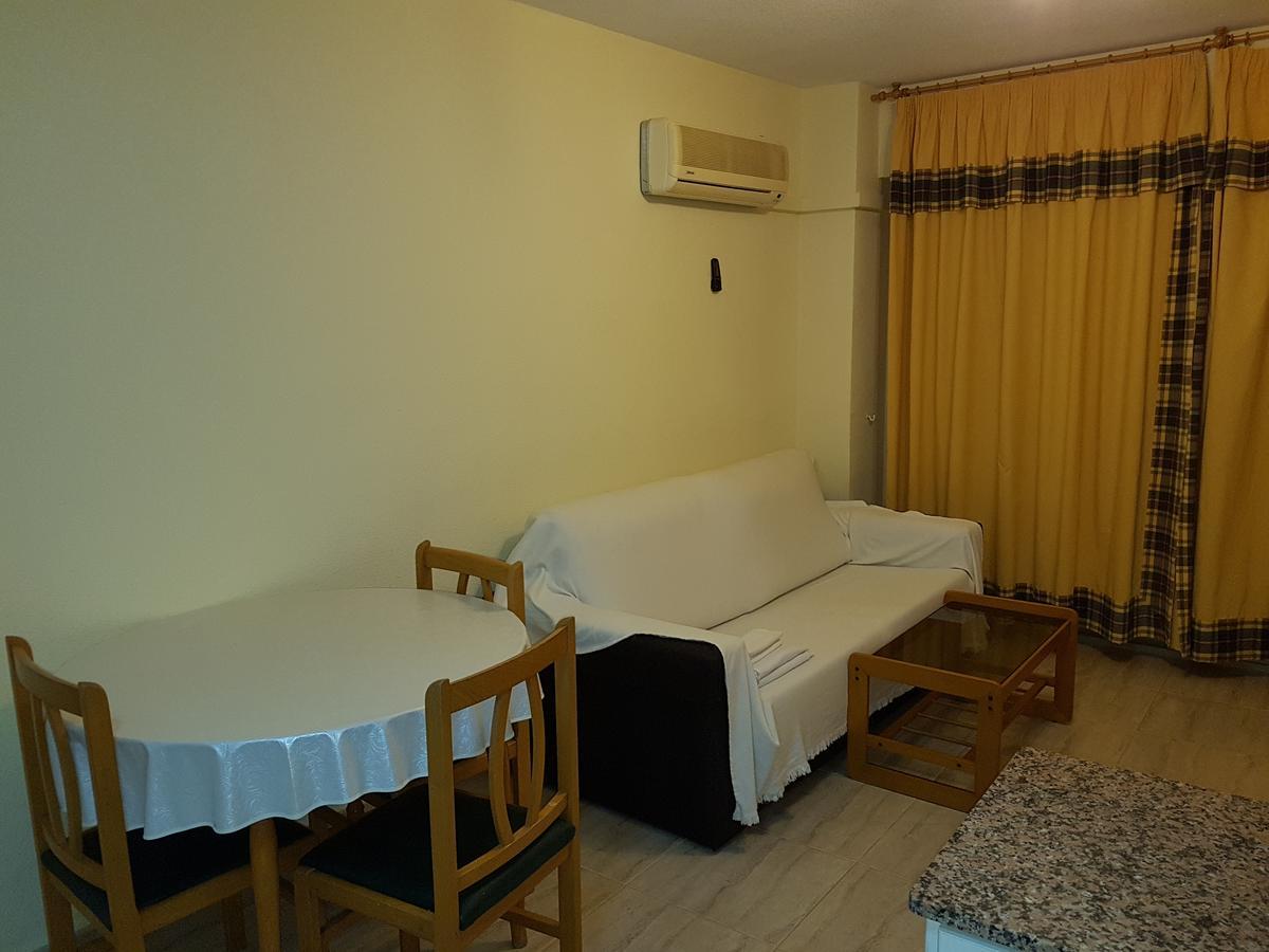 Apartamentos Olympia Center La Manga del Mar Menor Dış mekan fotoğraf