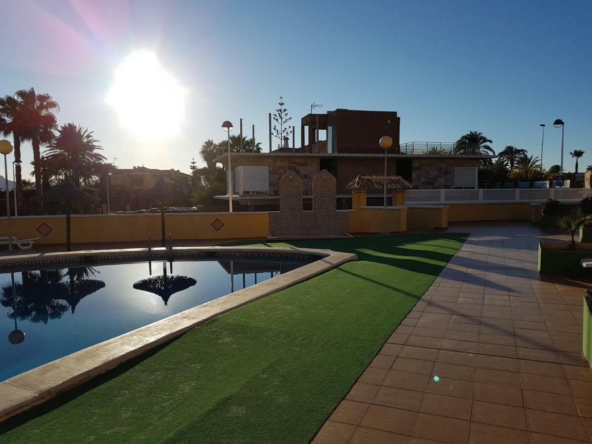 Apartamentos Olympia Center La Manga del Mar Menor Dış mekan fotoğraf